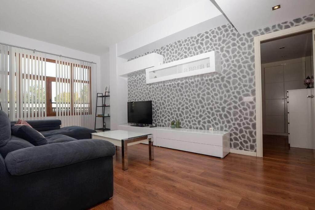 Apartamento Completo - Centro De Алхесирас Екстериор снимка