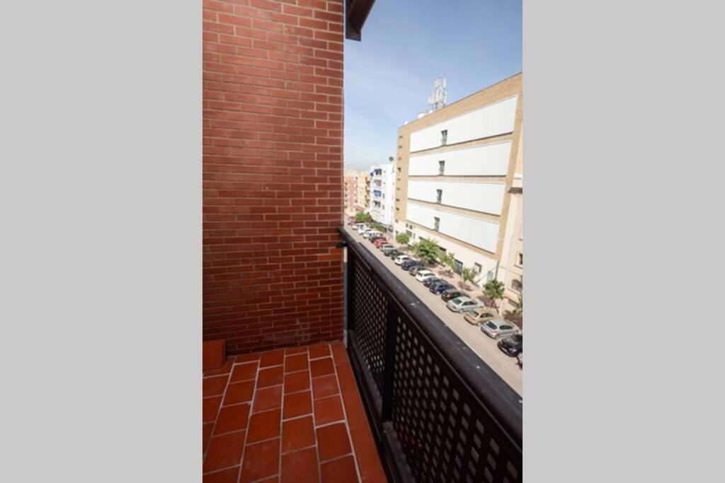 Apartamento Completo - Centro De Алхесирас Екстериор снимка